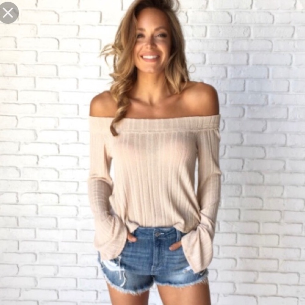 Dainty Hooligan Cream Off Shoulder Top